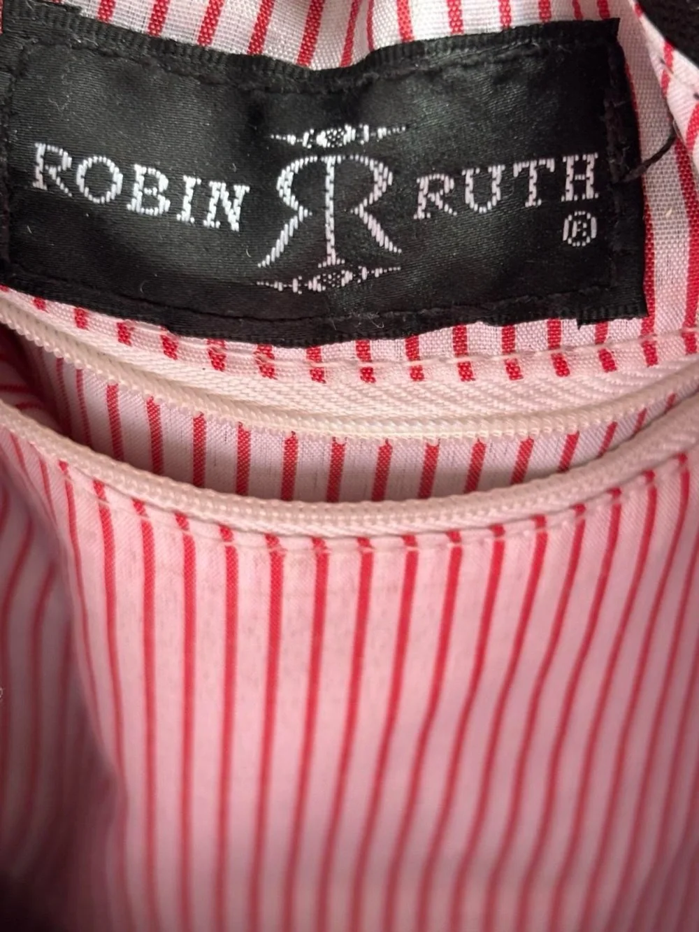 ✨ Robin Ruth Washington DC bag with multicolored text✨